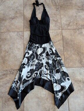 BCX Black & White Halter A-line Dress with Handkerchief Hem Small